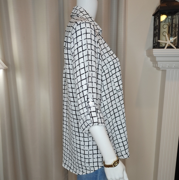 IZ Byer Roll-Tab Shirt, White Black L - Picture 4 of 9